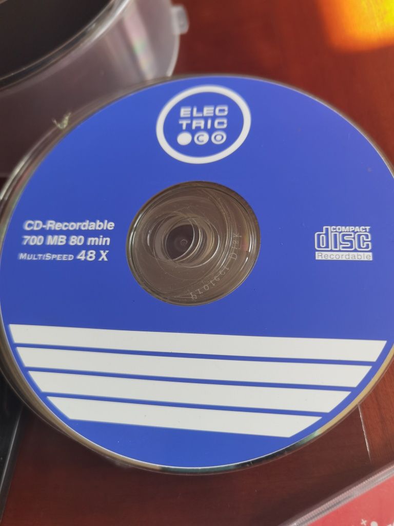 DVD  E CD Virgem vários