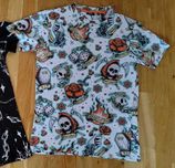 kolorowa koszulka t-shirt z czaszkami firmy Cropp męska roz, XS