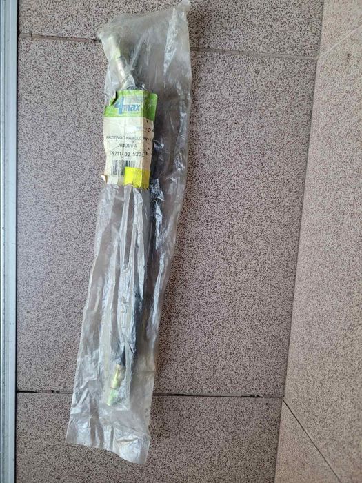 Тормозний шланг до ауді 100 с3