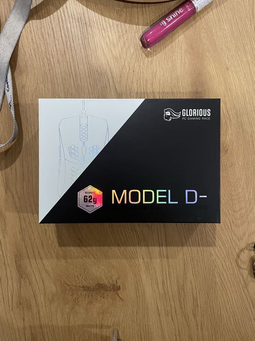 Rato Gaming Glorious Model D- Glossy Branco