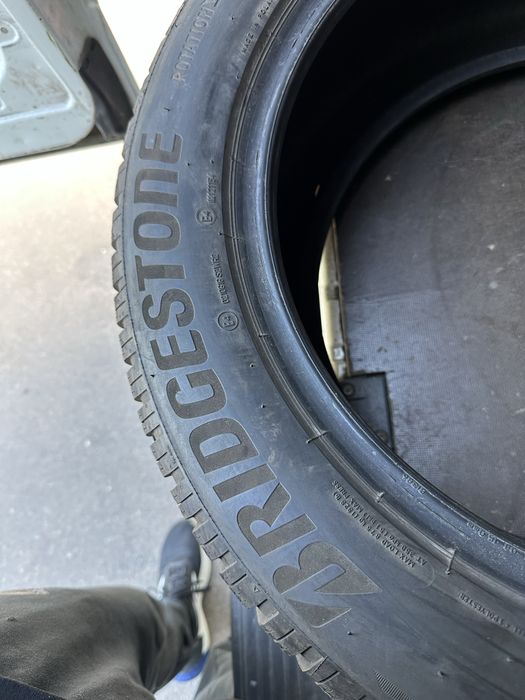 Резина 255/50/19 Bridgestone R19 Зима 2023 90%