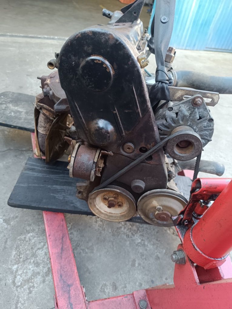 Motor golf mk1 GTI 1.6cc c/caixa 4 vel