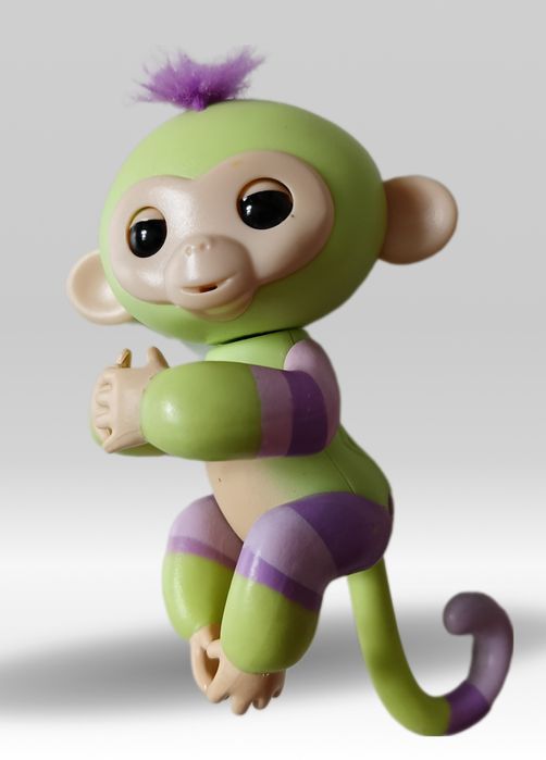 WowWee FingerLings zielona małpka Monkey Jess interaktywna figurka 13
