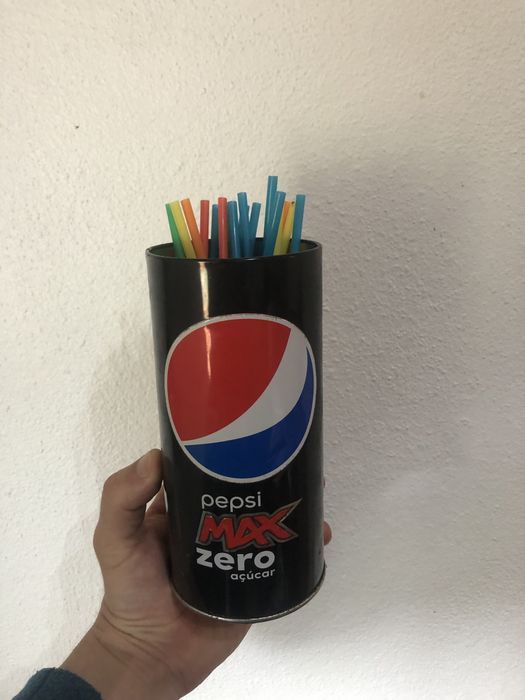 Suporte para palhinhas pepsi