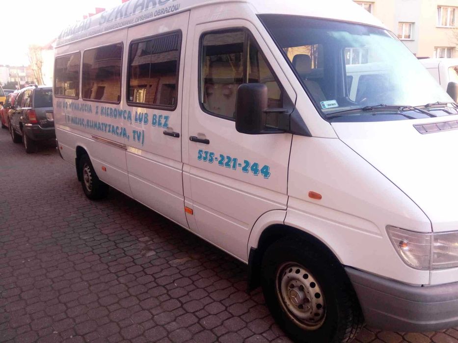 Wynajem busa krótko i długoterminowo [9-osobowe i dostawcze].
