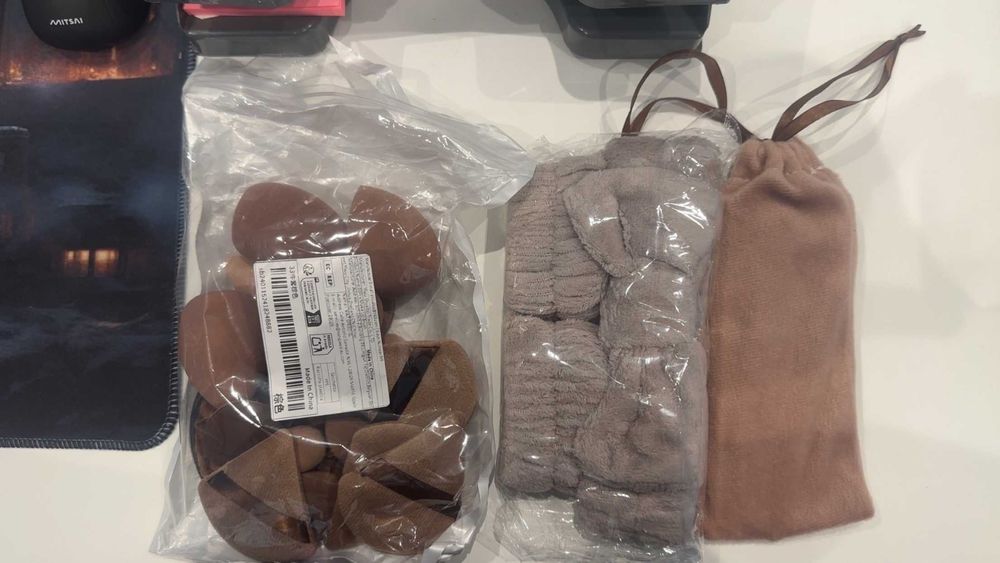 Conjunto de maquiagem e skincare