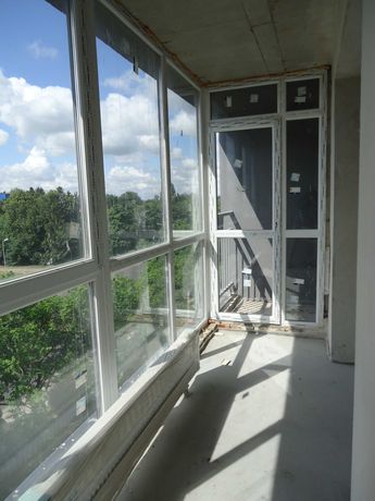 Квартира в зданій новобудові .з ПАНОРАМНИМ вікном
