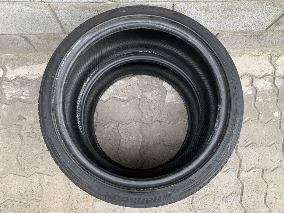 Пара літньої резини  205/40/17 Hankook Арт:2014