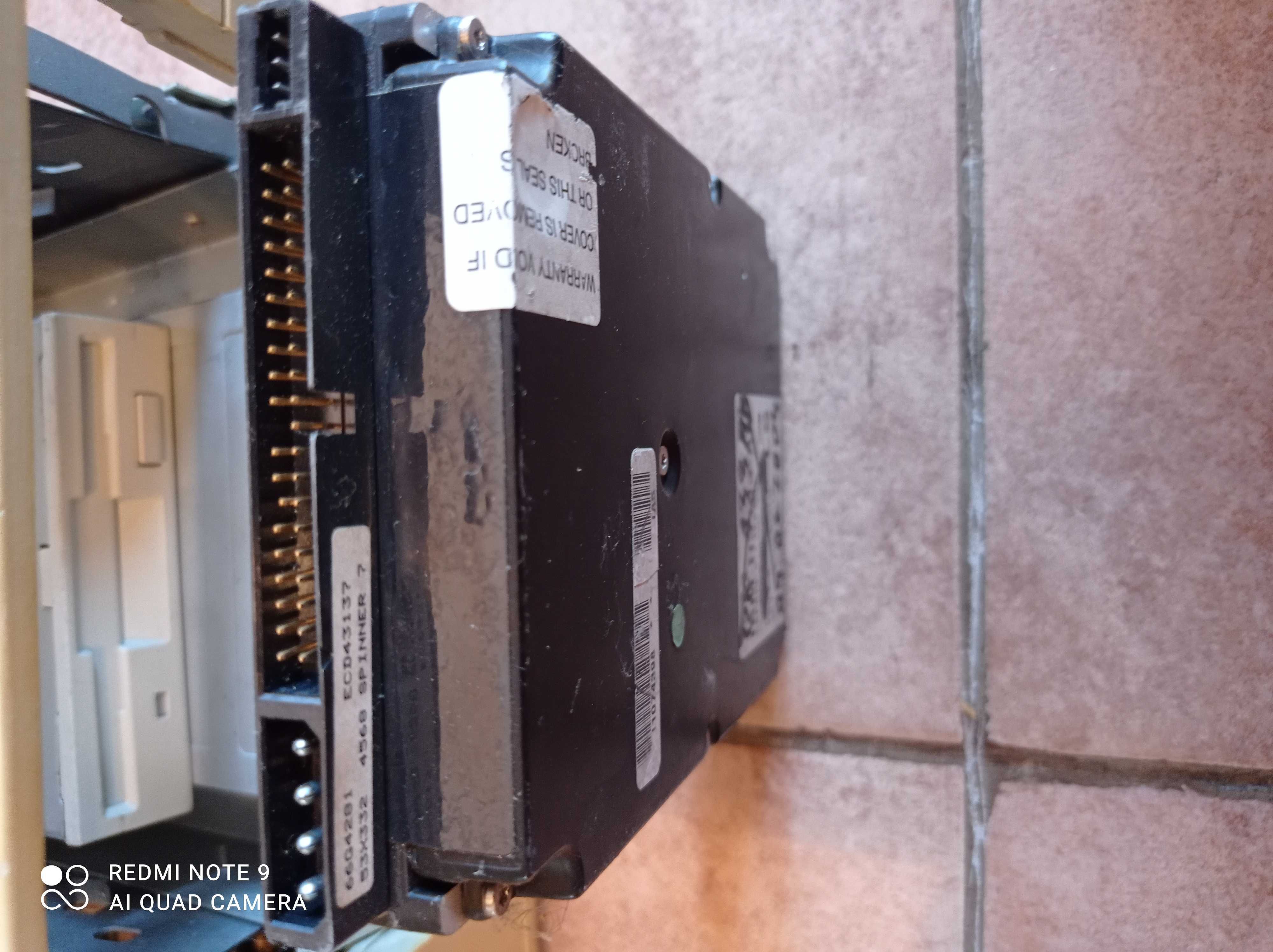 Retro PC, desktop, AMD 386DX40 z koprocesorem HT387. Zabytek 30 letni.
