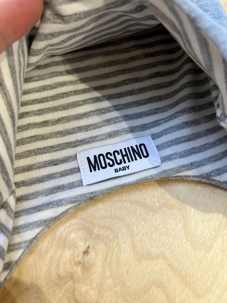 Шапка Moschino