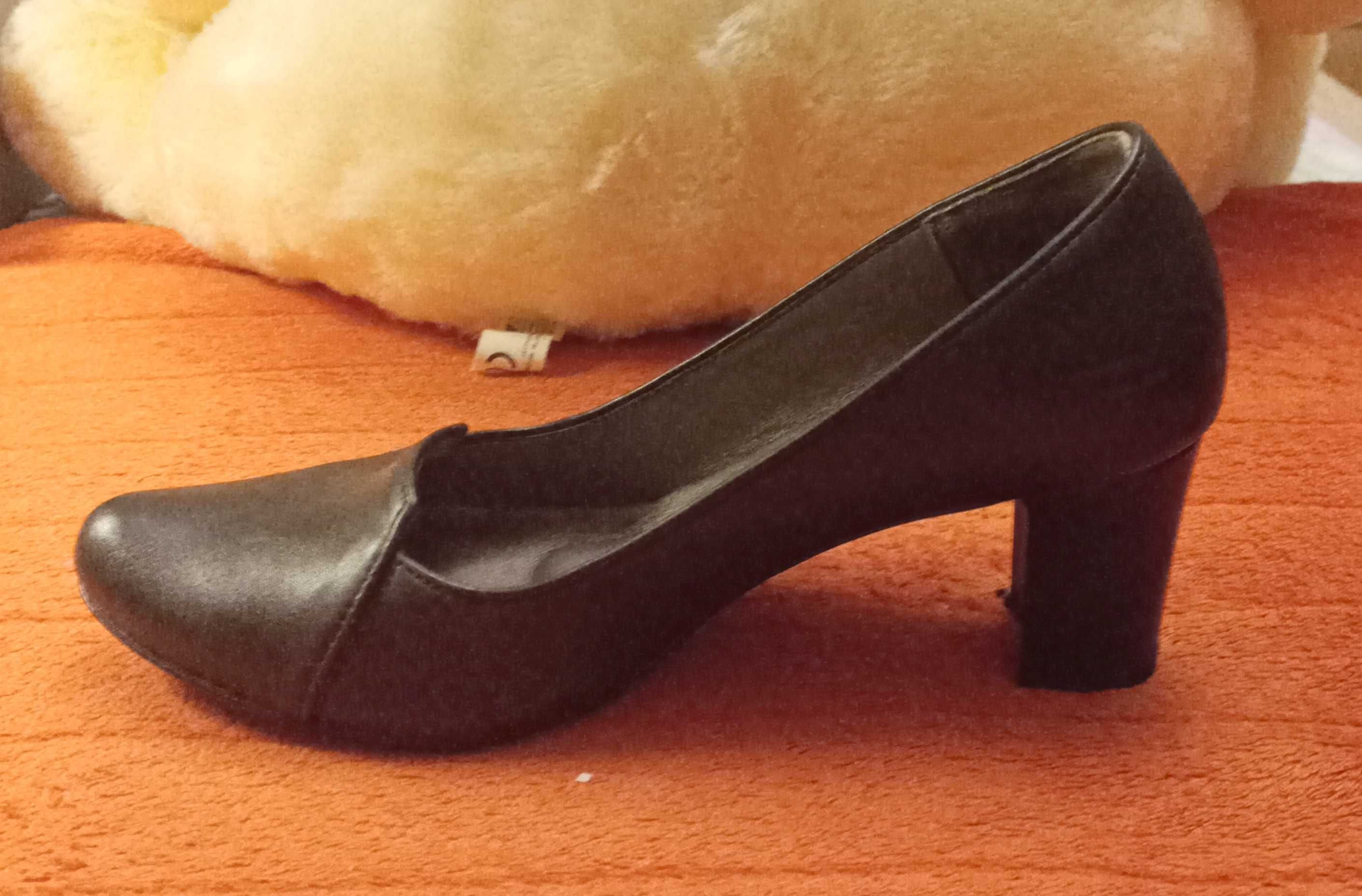 czółenka damskie buty obcas słupek czarne r. 36 wkł 23,5 cm