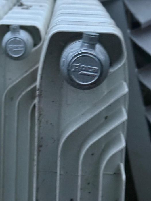 Radiadores roca em bom estado