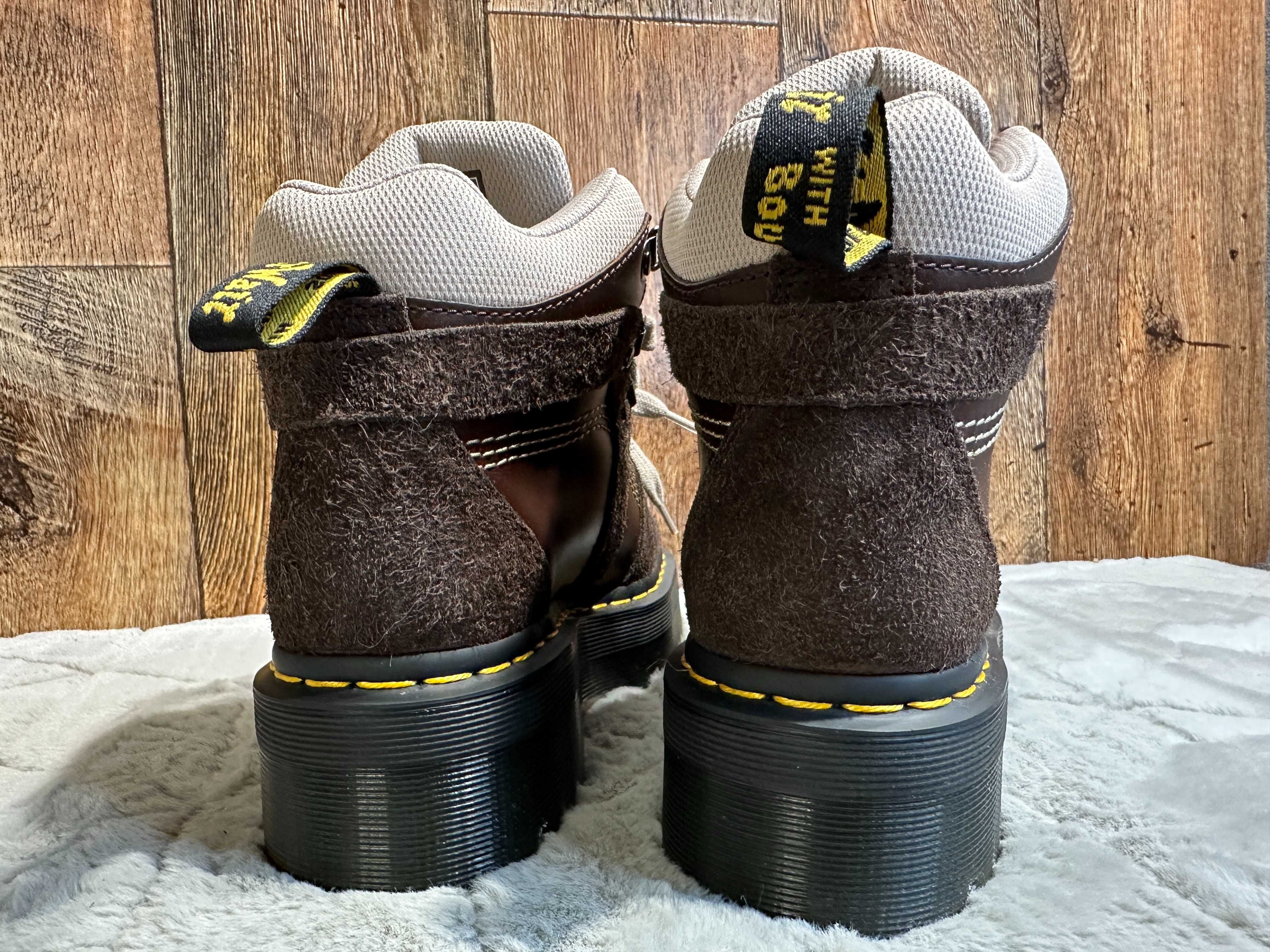 Botki Dr. Martens Zuma Hiker 39