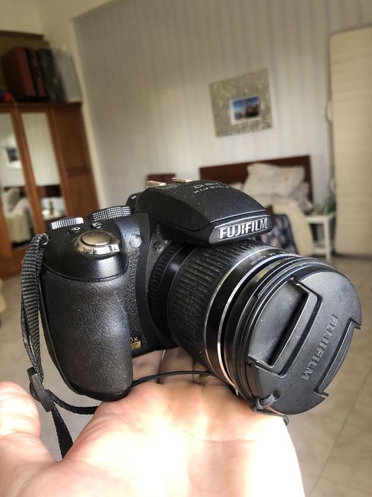 Camera fujifilme 30x zoom