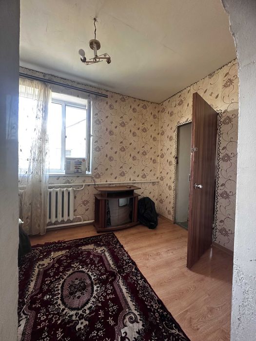 Загородный дом-дача с отоплением под Одессой с землей и садом