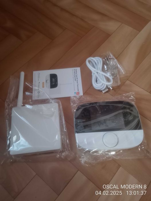 Умный беспроводной программатор wi-fi термостат ТУЯ T9W-RC9P , T9W-RC5