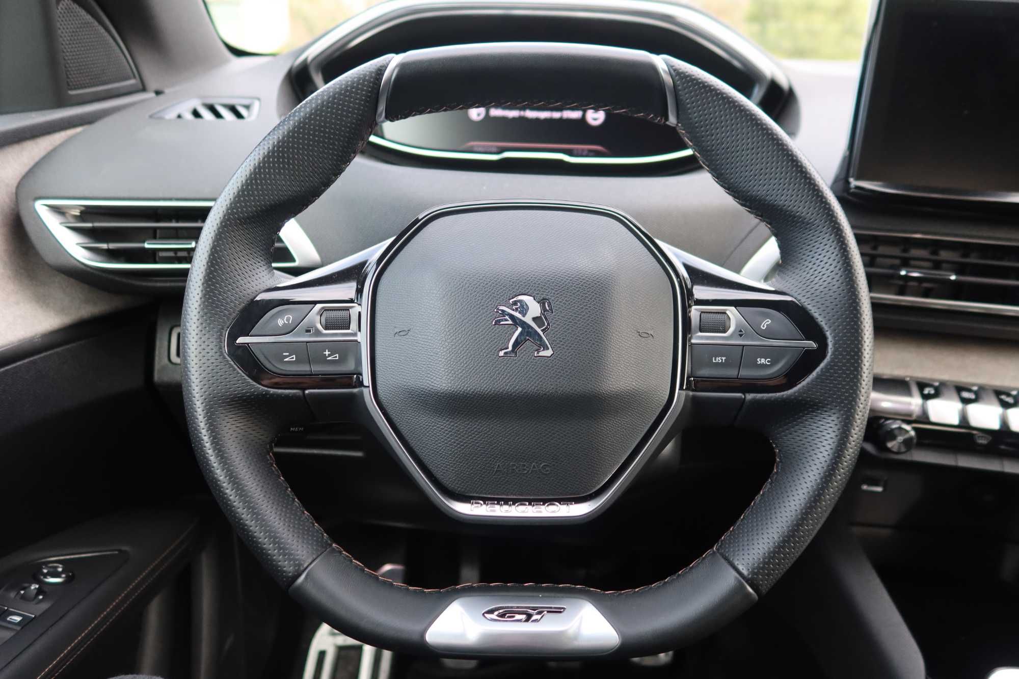 Peugeot 3008 1.2 PureTech GT Line **IVA DEDUTÍVEL**