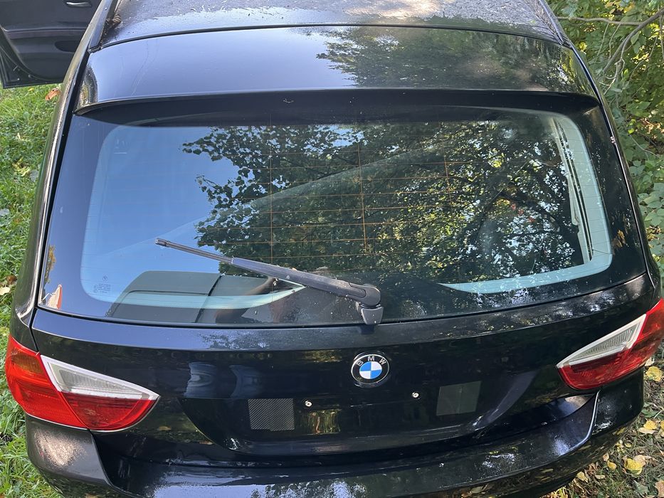 E91 bmw 2006 rkombi tył zderzak klapa