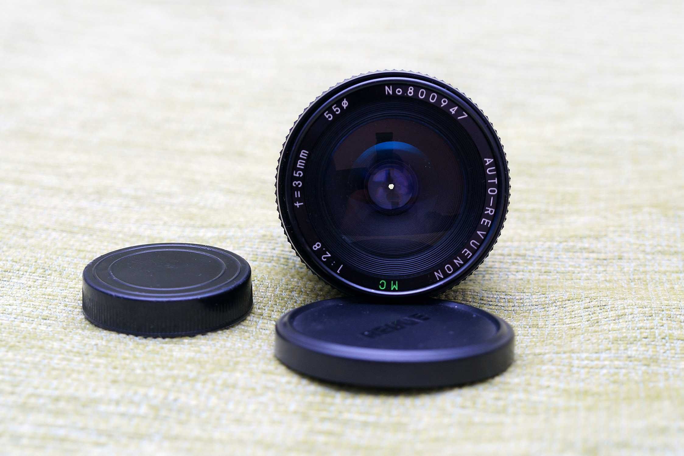 колекція ширококутних об'єктивів  Canon, Tokina, Konica, Vivitar таін.