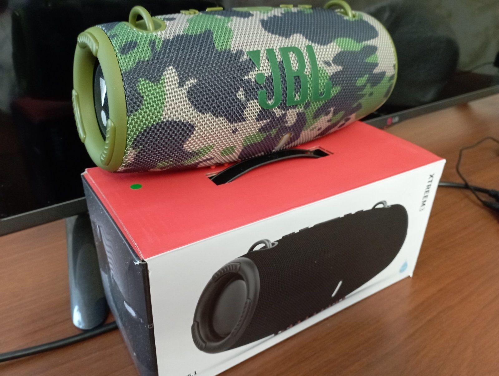 Колонка jbl xtreme 3