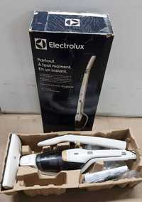 Акумуляторний пилосос Electrolux EERC73SW