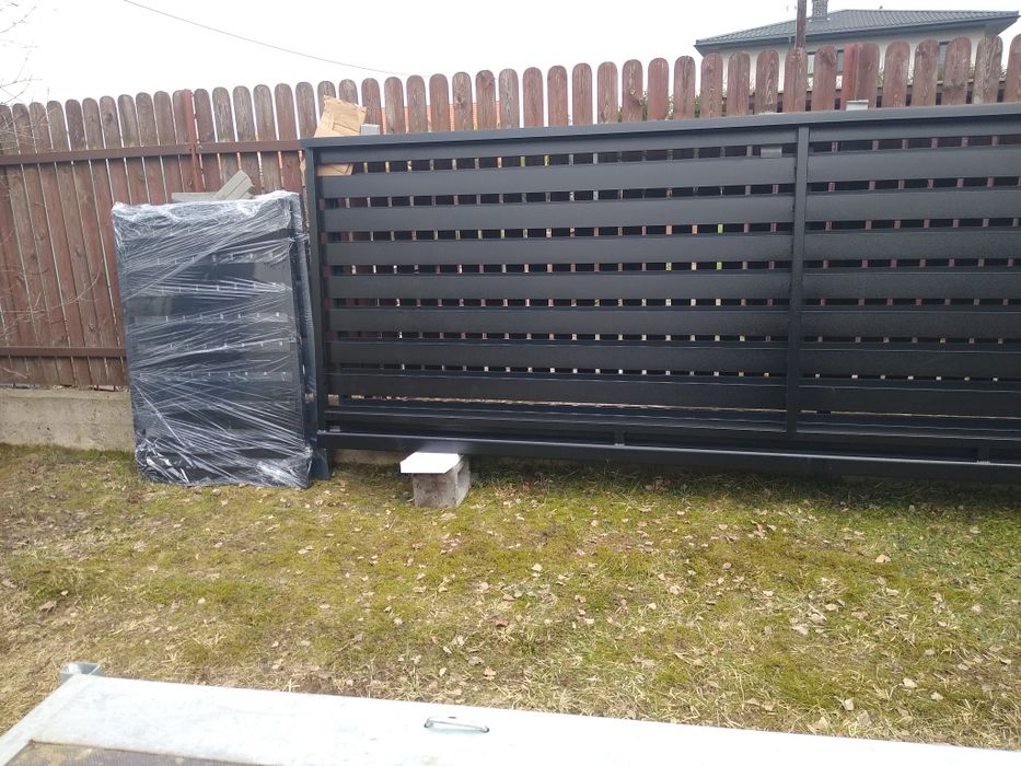 Brama przesuwna z bramką 4.20 x 1.40 lub inne