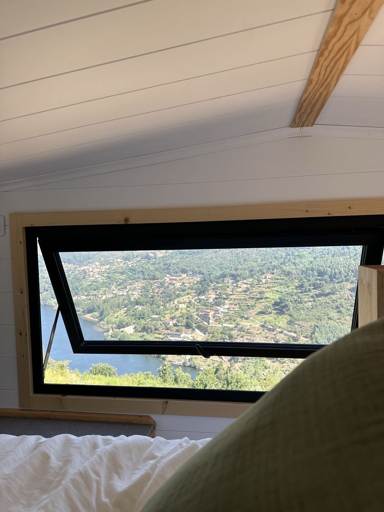 Vendo tiny home + terreno com ruina em pedra