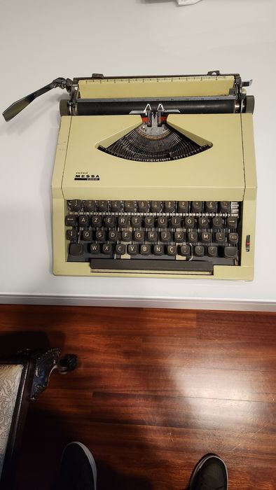 Máquina escrever Mini Messa 2000
