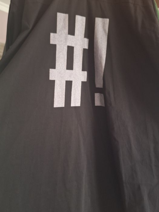 Koszula oversize dłuższy tył z nadrukiem hashtag