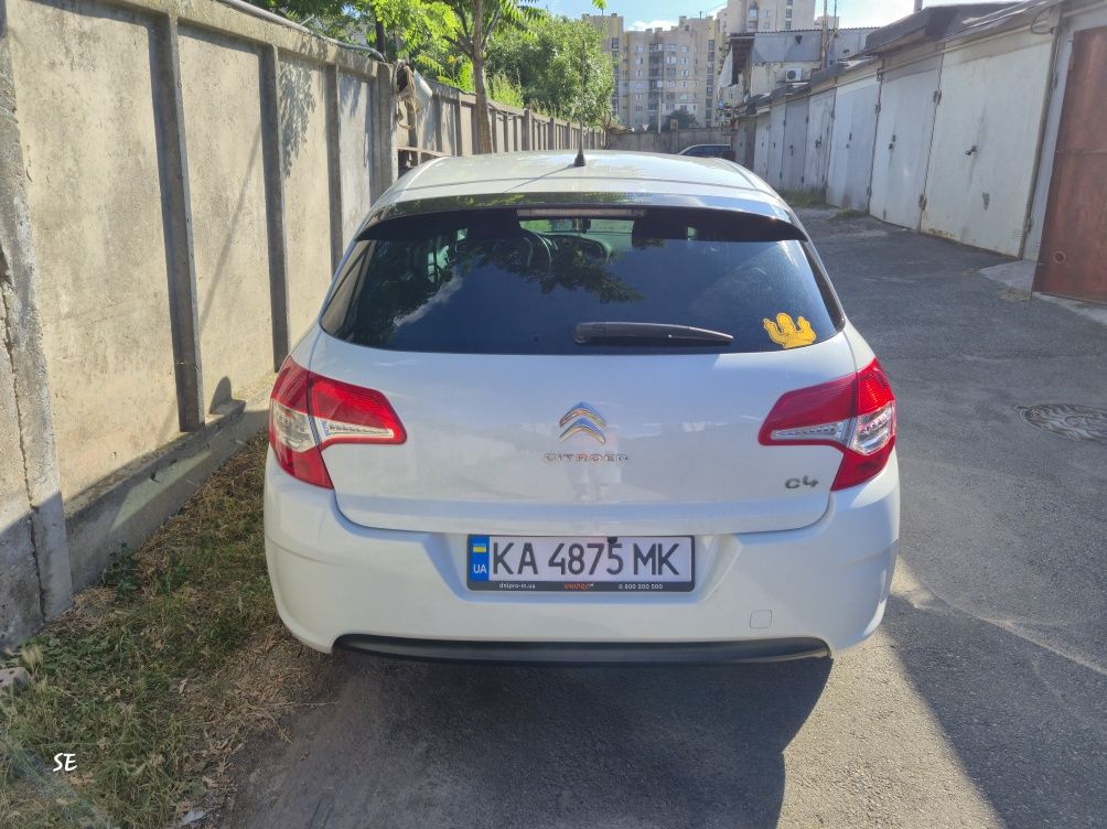 Продам Citroen c4 b2 2013