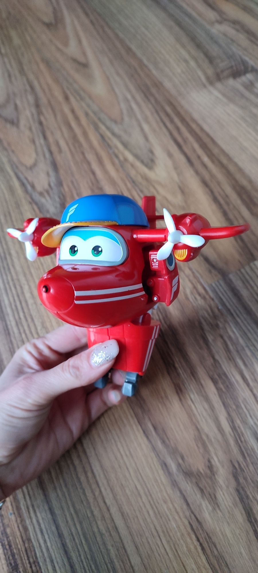 Super Wings samolot