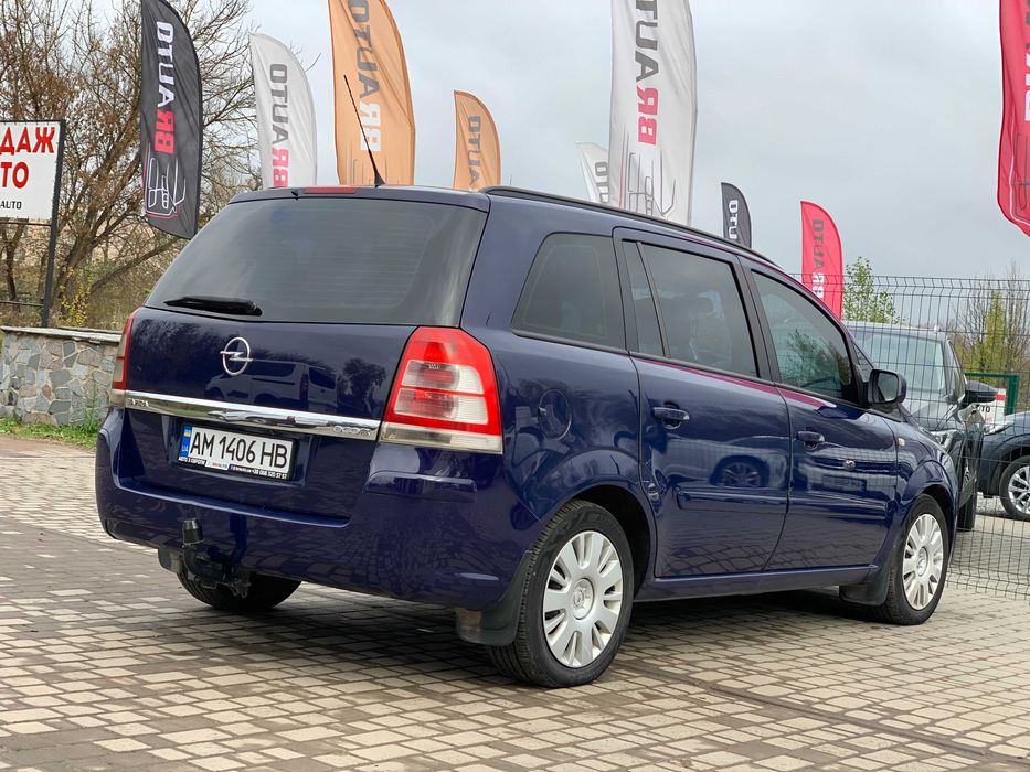 Opel Zafira 2011 1.7 дизель