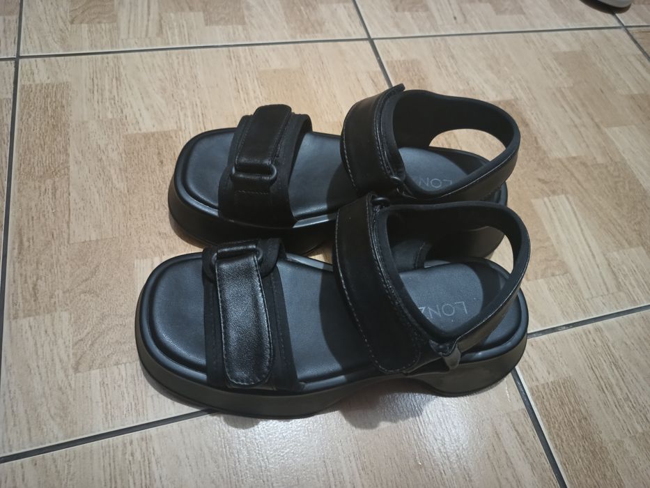 Босоніжки Lonza 36 розмір