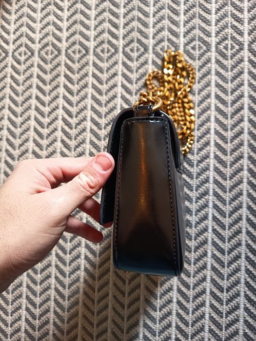 Mala a tiracolo preta marca Liu Jo