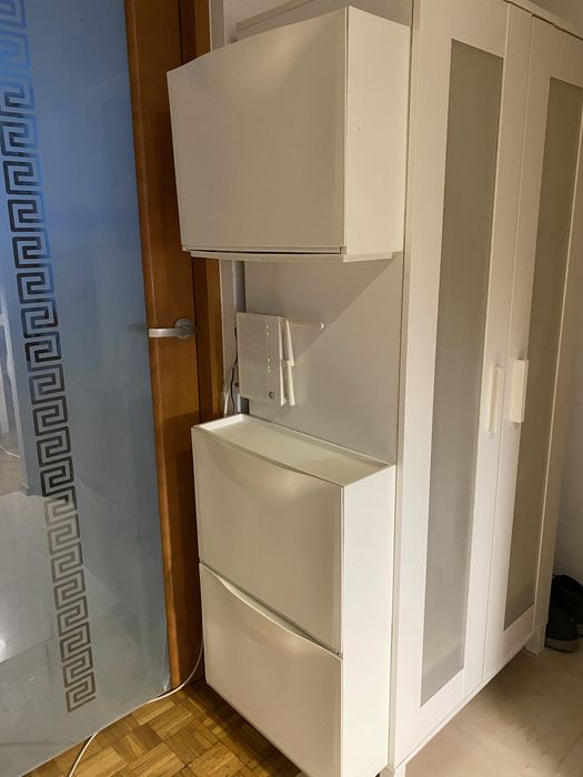 Szafa Ikea z 3 pojemnikami