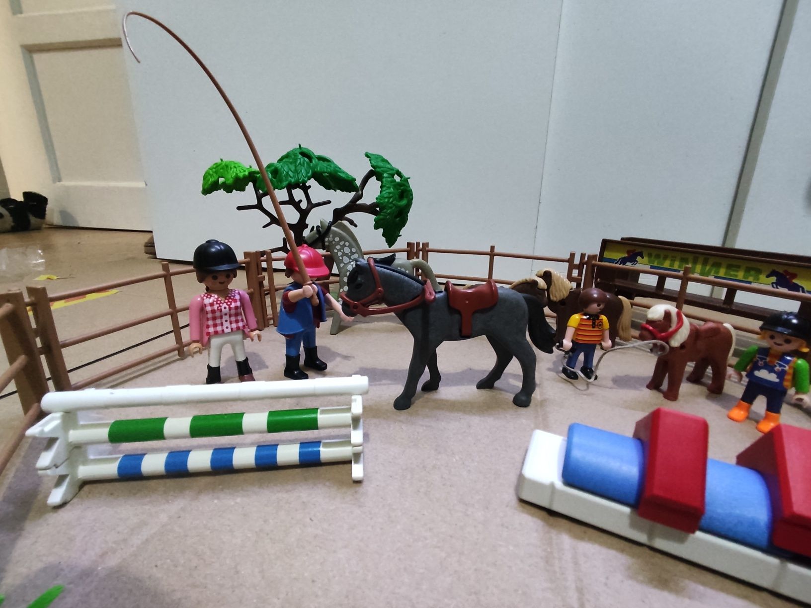 Playmobil treino de cavalos