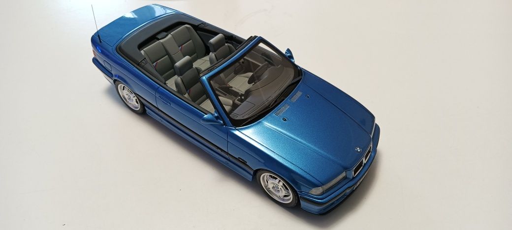 BMW E36 Cabrio 1/18 Otto