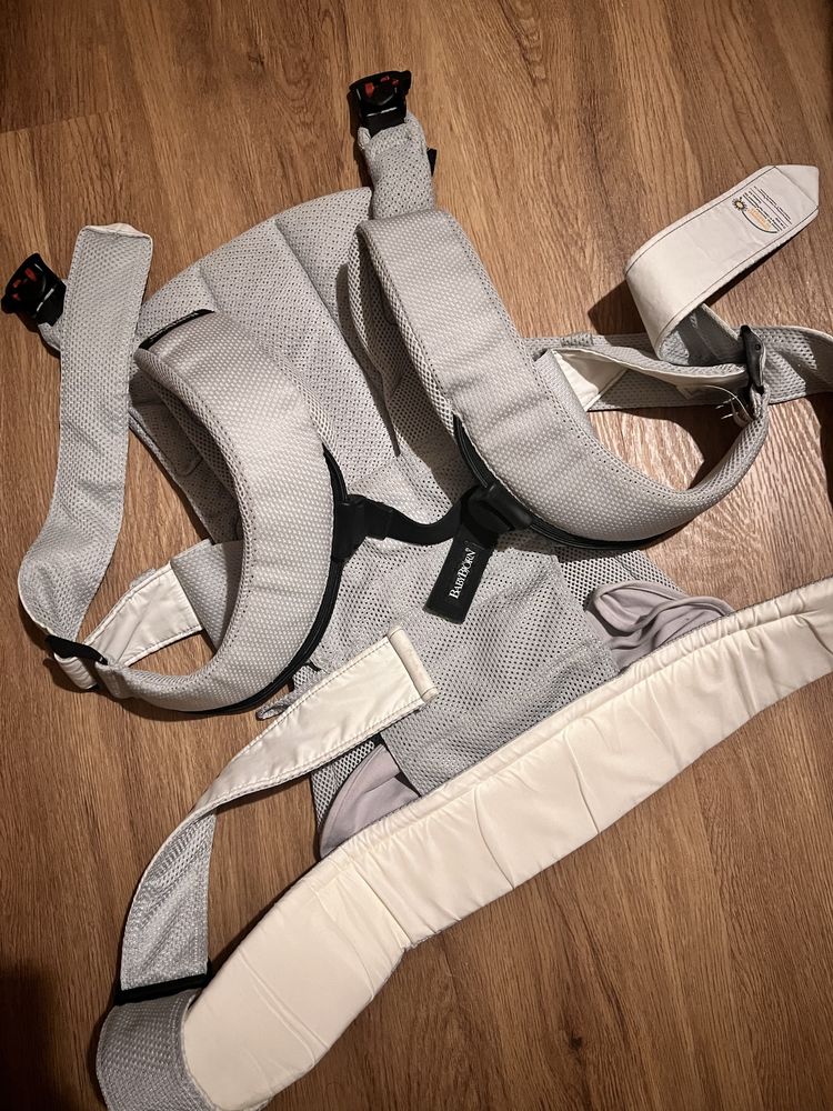 Nosidełko BabyBjorn Air One i okrycie