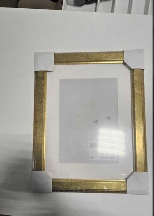 Рамка VIRSERUM 30х40 см / 403.785.33;золотистий;