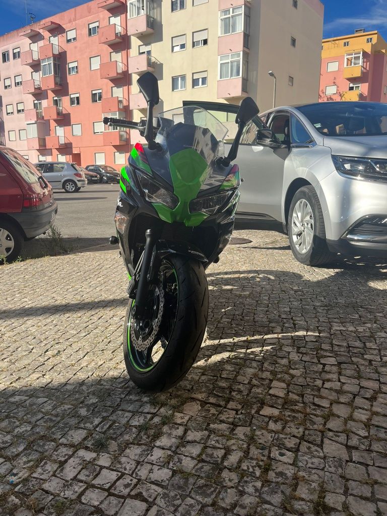 Kawasaki Ninja 650 KRT