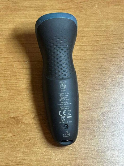 Електробритва Philips S7310 (серія 7000, роторна) в гарному стані