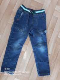 Spodnie jeansy 110 cm