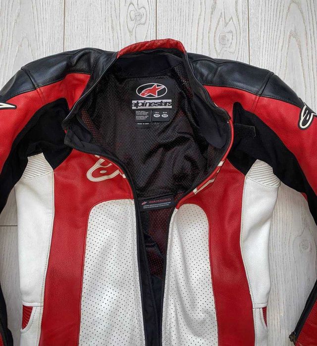 чоловічий професійний шкіряний мото костюм AlpineStars
розмір 50 (M)
