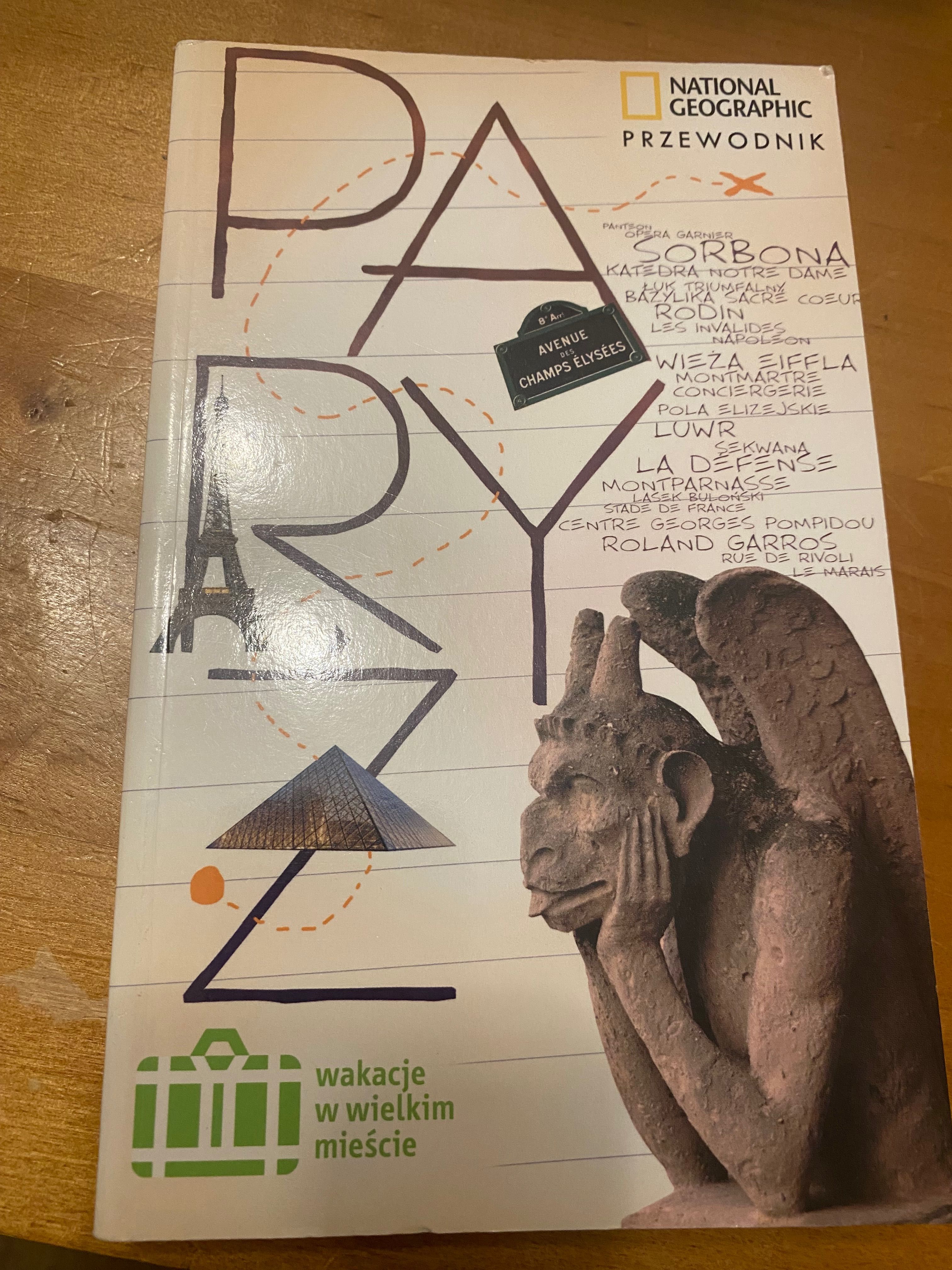 Paryż przewodnik