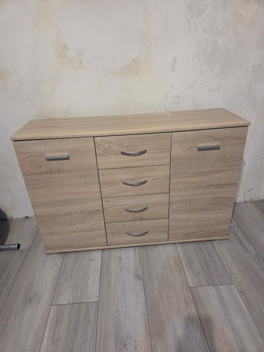 Sprzedam komodę i garderobe