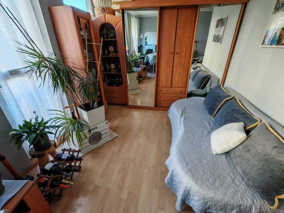 Wynajmę mieszkanie Zagórze 64m2 900zł plus opłaty 3pokoje