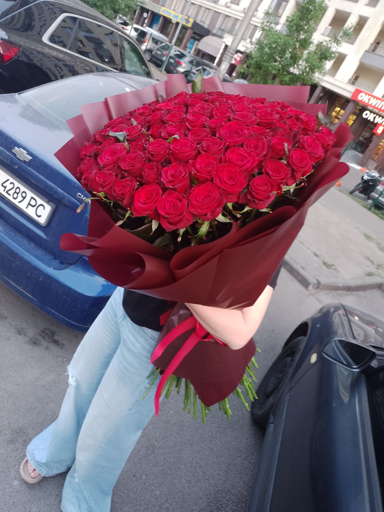 Букет 101 троянда • Доставка квітів Київ та Київська область •