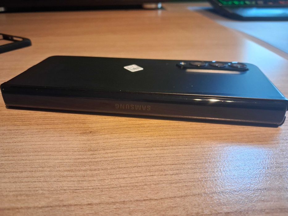 Samsung Galaxy Z Fold3 5G