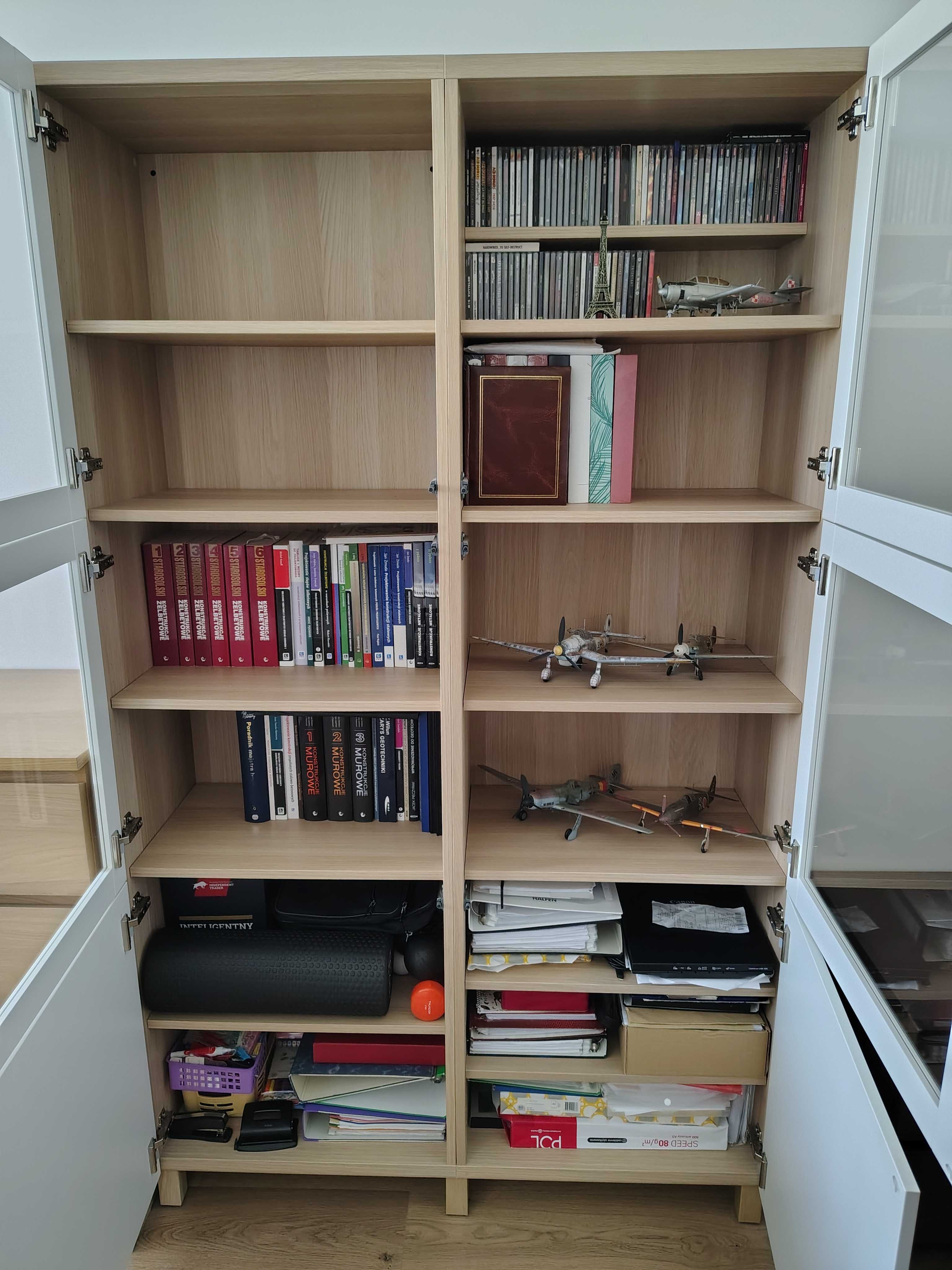 Szafa - witryna IKEA BESTA 2x 60x40x192cm, dąb, białe drzwi