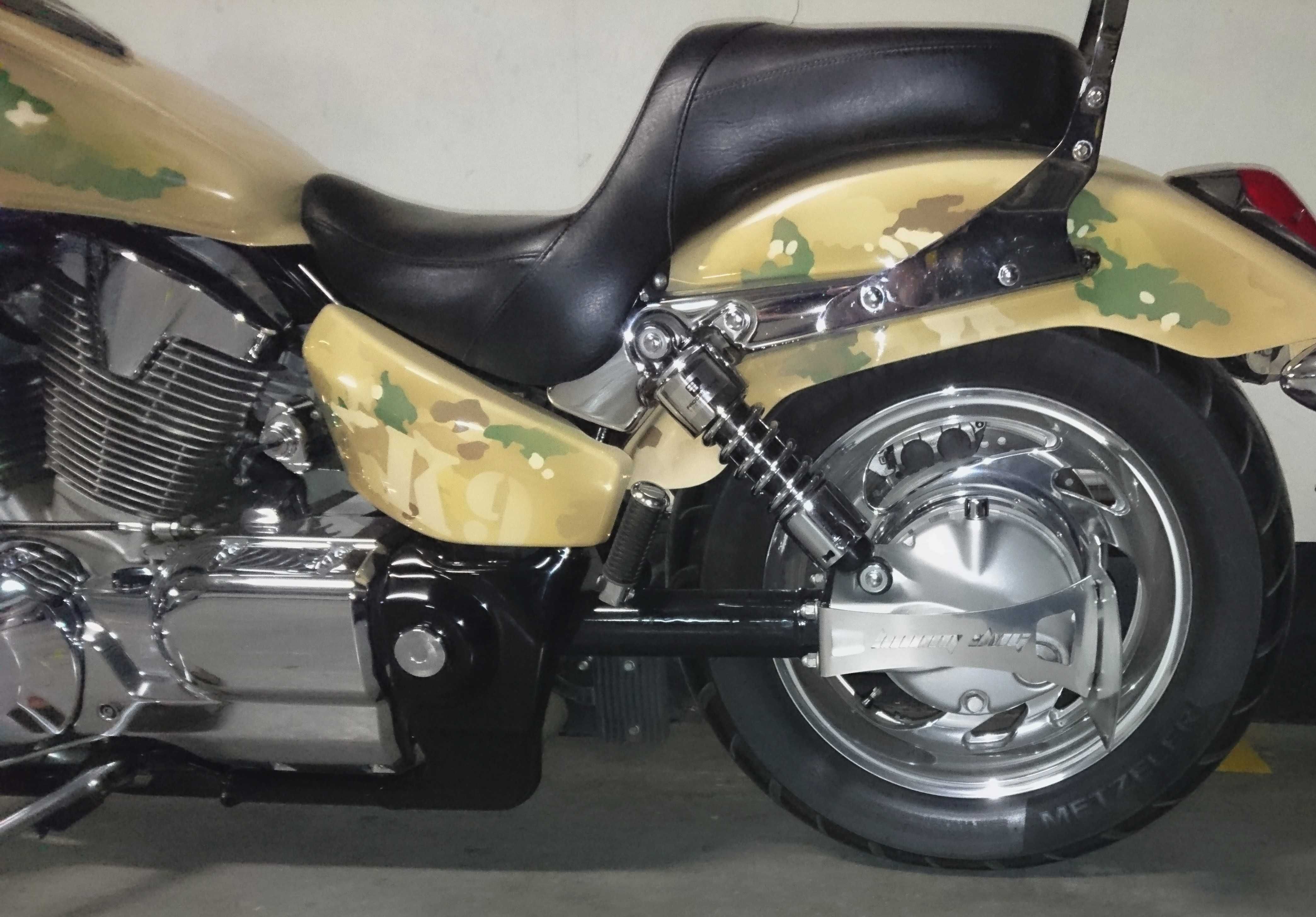 Boczne mocowanie tablicy rejestracyjnej Honda VTX 1300 lub 1800